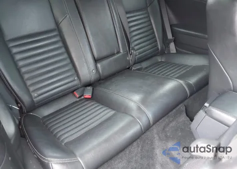 2010 Dodge Challenger R/T из США, поврежденный, VIN 2B3CJ5DT3AH109174